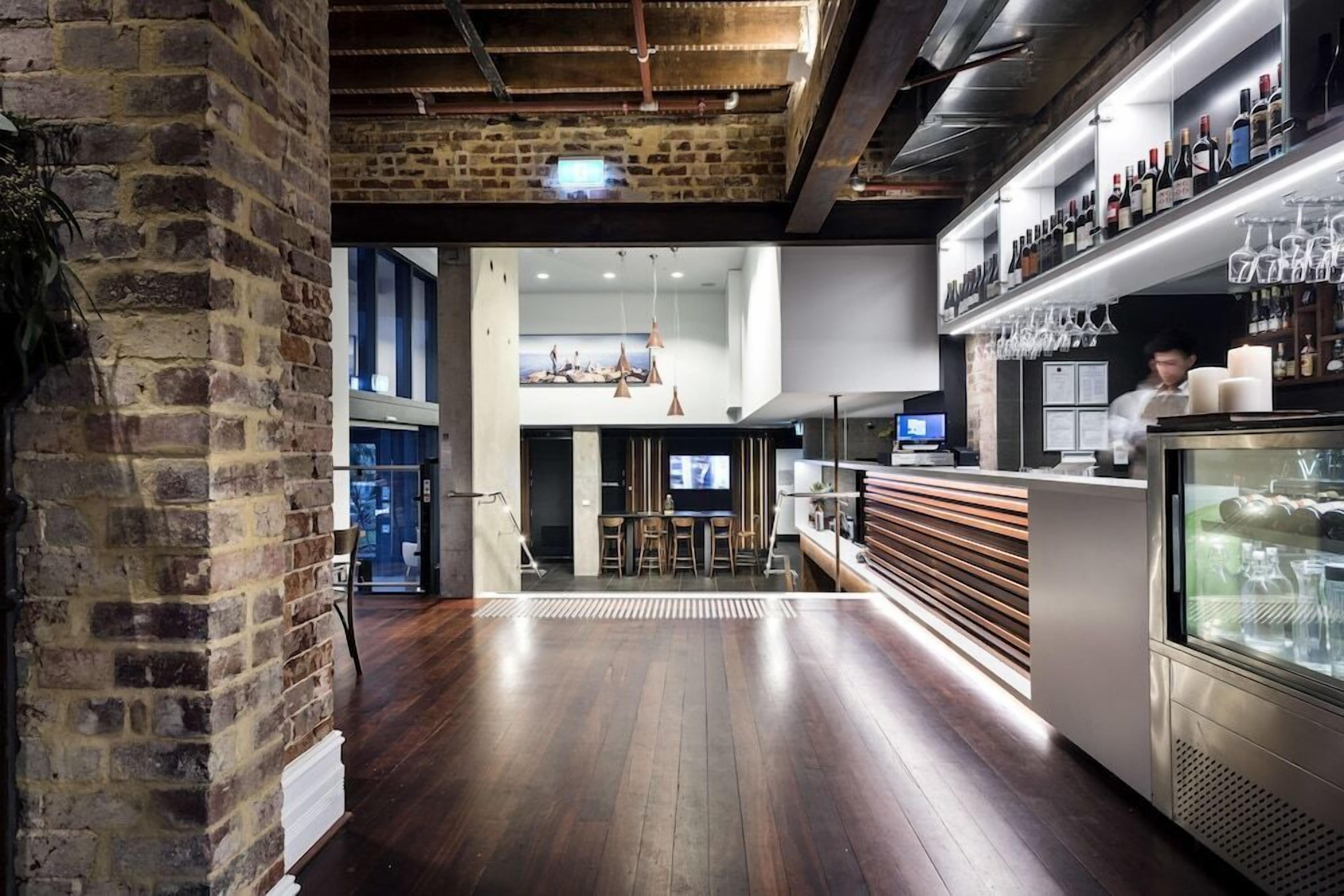 بار (في المنشاة)