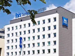 Unclassified image, 2 of 48, button - Ibis Budget Warszawa Reduta (Warsaw)
