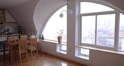 HBC Loft - Near Seoul Station, Itaewon, Center of Seoul