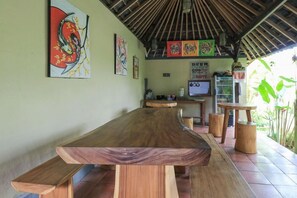 Dining - Bali Sunshine Homestay Ubud by Zuzu (Sukawati)