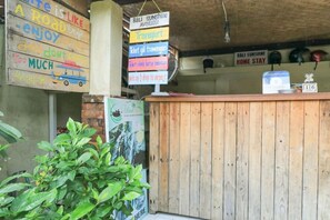 Lobby - Bali Sunshine Homestay Ubud by Zuzu (Sukawati)