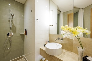 Bathroom - The Beacon Hongkong (Kowloon)