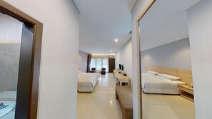 Room - New Mountain Springs Hotel & Resort (Lembang)
