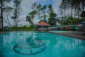 Pool - Rollaas Hotel and Resort (Malang)