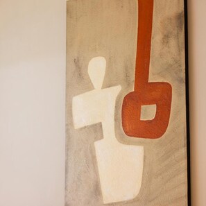 A textured wall with a geometric design. - Kuta Baru Hotel (Kuta)
