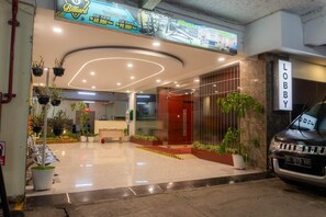 Lobby - Muara Hotel and Mall Ternate (Ternate)