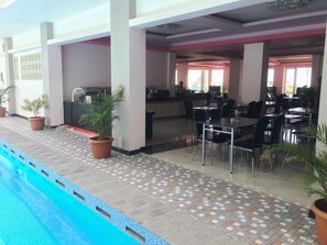 Dining - Grand Vilia Hotel (Langgur)