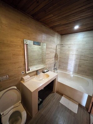 Bathroom - Sunrise Cottage Nusa Penida (Penida Island)