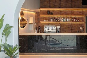 Bar (in der Unterkunft)