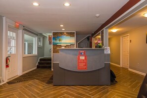 Lobby - Wildwood Inn, a Travelodge by Wyndham (Wildwood)