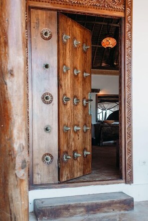 Exterior detail - The Island Pongwe Lodge (Pongwe)