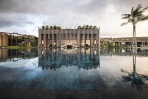 Indoor pool, outdoor pool - Adler Spa Resort Sicilia (Sicily)