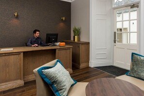 Lobby - Marmalade Hotel (Portree)