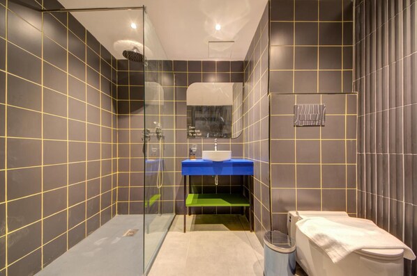 Bathroom - Ikyk Hotel (St. Julian's)