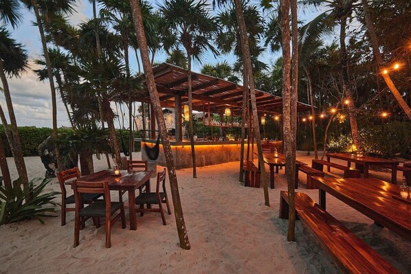 Outdoor dining - Our Habitas Tulum (Tulum)