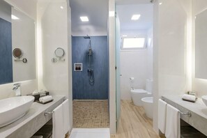 Bathroom - The Mora Zanzibar (Matemwe)