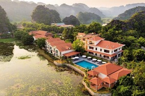 Exterior - Tam Coc La Montagne Resort and Spa (Hoa Lu)