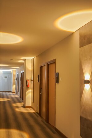 Interior - Front One King Hotel Tuban (Tuban)