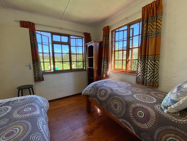 Room - Sani Lodge Backpackers (Himeville)