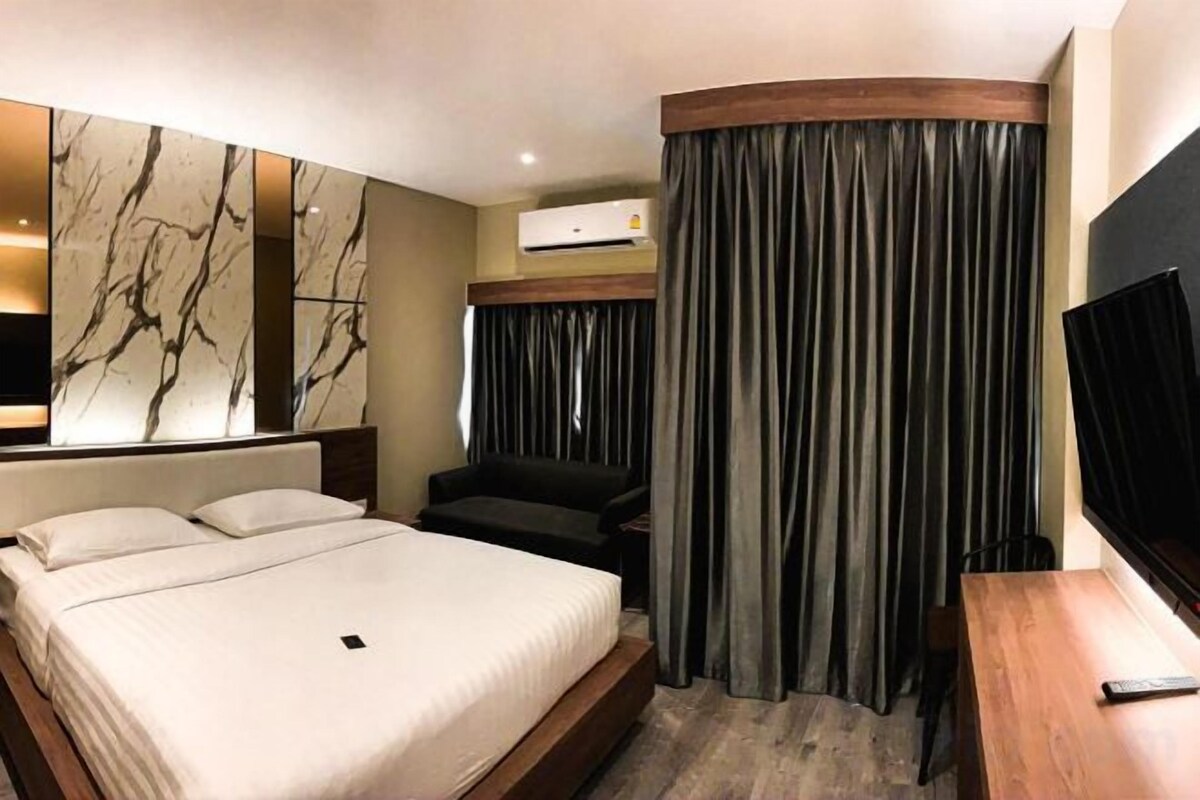 Standard City View Room