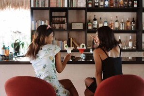 Bar (en la propiedad)