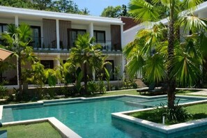 Alberca al aire libre 