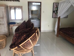 Room - Bali Breeze Bungalows (Ubud)