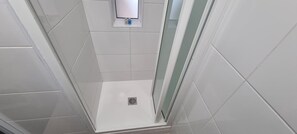 Bathroom - Check Inn Hotel (Cape Town)