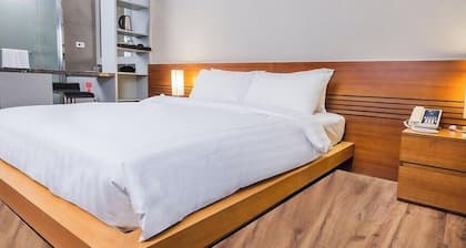 J-one Hotel and Resort