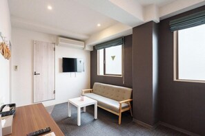 Living area - Doyanen Hotels Bakuro (Osaka)