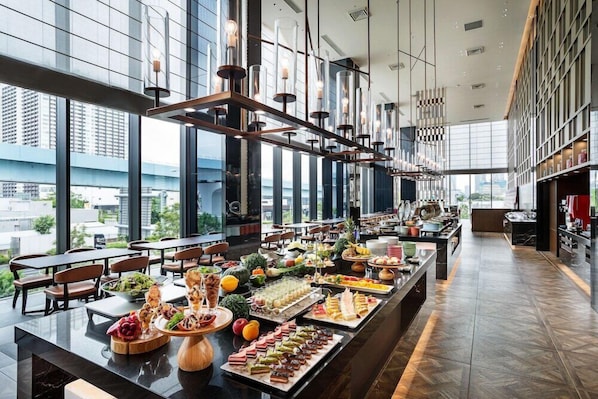 Dining - Villa Fontiaine Grando Tokyo Ariake (Tokyo)