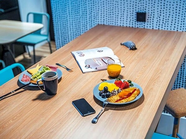 Unclassified image, 1 of 96, button - Ibis Styles Le Treport Mers Les Bains (Mers-les-Bains)