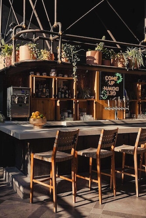 Bar (on property) - Tommie Austin (Austin)