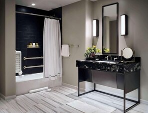Bathroom - Thompson Buckhead (Atlanta)