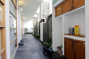 Property grounds - The Nest Hotel by Zuzu (Depok)