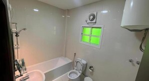 Bathroom - Sovereign Hotel (Doha)
