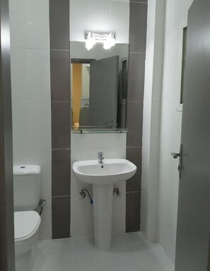 ห้องน้ำ