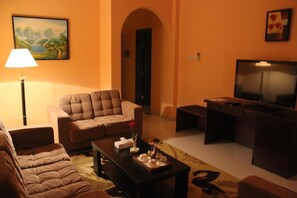 Living area - Royal Garden Hotel (Sohar)