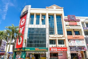 Exterior - OYO 1219 Hotel Bbk (Klang)