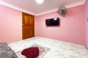 Interior - OYO 90285 Pogimpaan Homestay (Ranau)