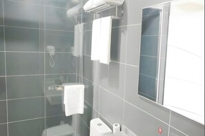 Bathroom - Thank (Shanghai)
