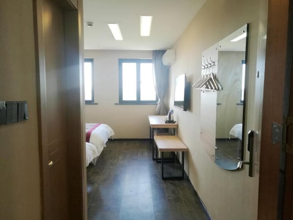 Room - Thank (Shanghai)