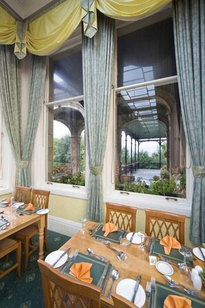 Dining - Glenburn Hotel (Rothesay)
