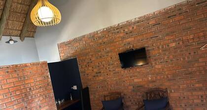 Klein Karoo Game Lodge