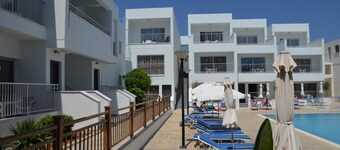 Sweet Memories Hotel Apartments