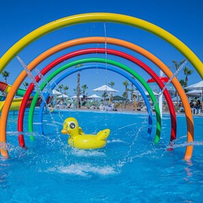 Outdoor pool - Waves Aquaparc (Kenitra)