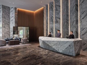 Lobby - Crowne Plaza Danang City Centre by IHG (Da Nang)