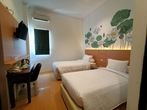 Front One Green Boutique Hotel Abepura