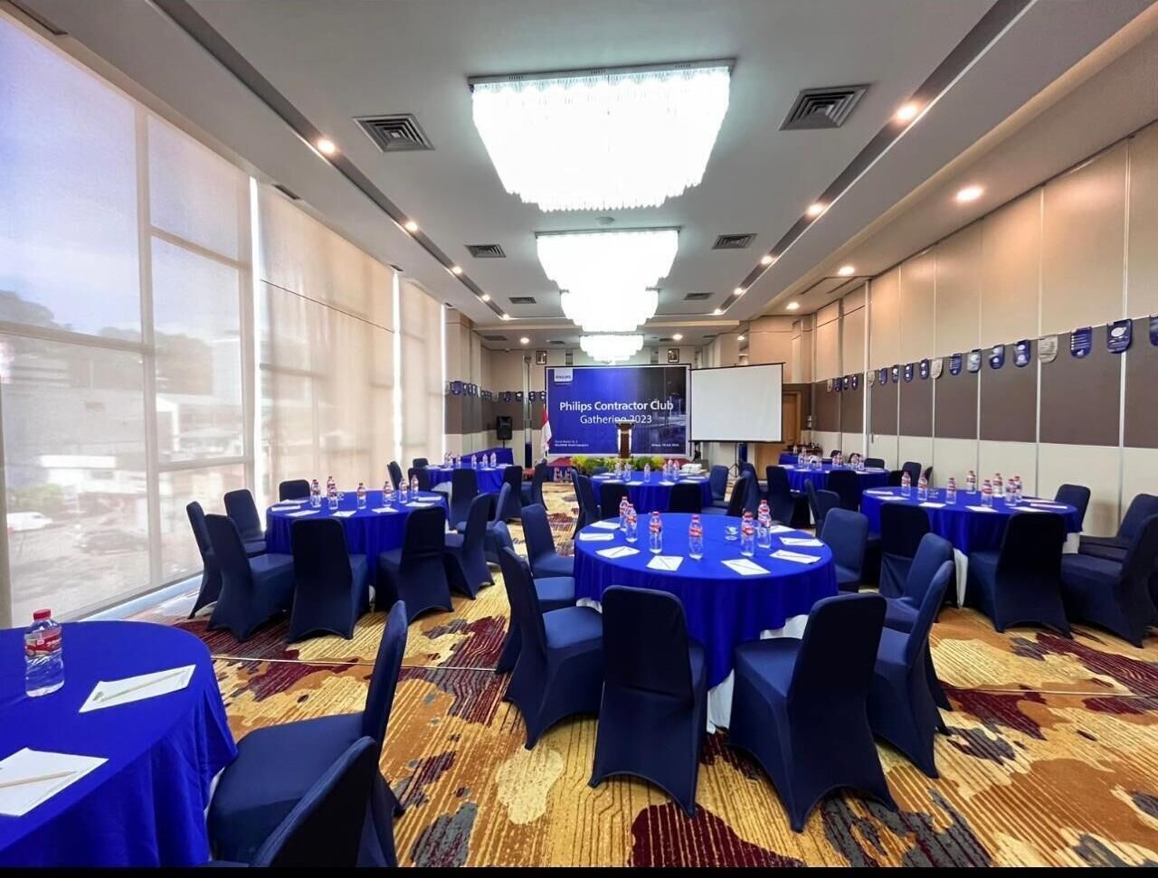 Banquet hall