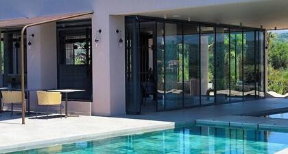 Tetra Resort and Spa